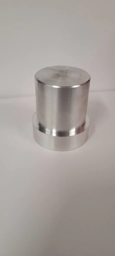 réalisation d'une piece de mecanique cylindrique